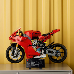 Lego Technic Ducati Panigale V4 S Motorcycle 42202